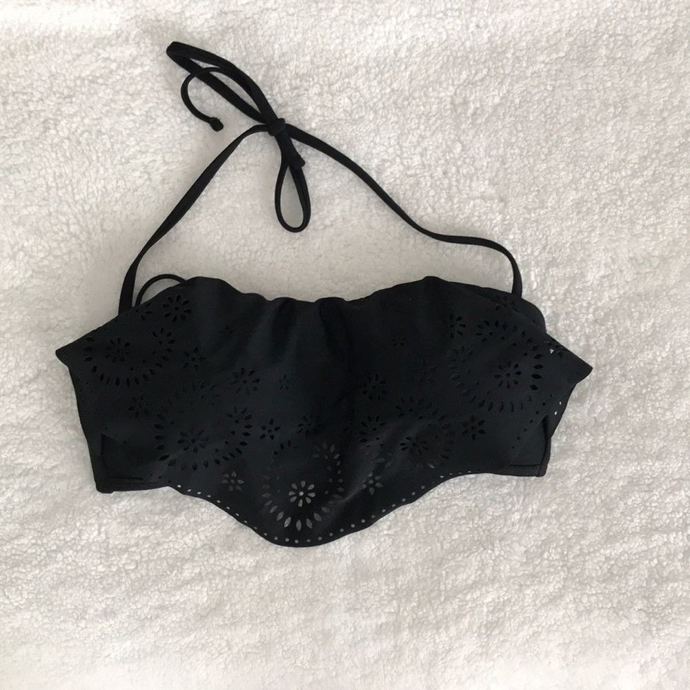 Black bikini top